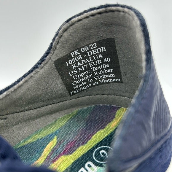 1903- Olukai Manele Men’s Gold Shoes Size 7 NWT - Picture 6 of 10